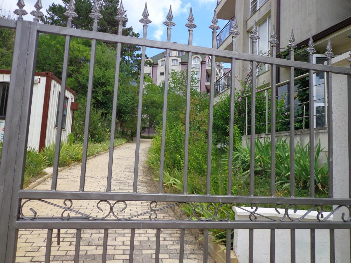 Kavarna Hills Apartments Exterior photo